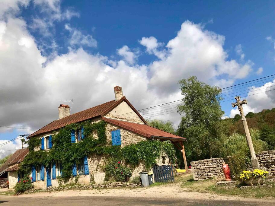 Belle Maison En Bourgogne - Auxois - Morvan Flee (Cote-d'Or) Exterior foto
